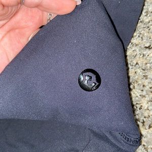 black leggings, has a little fuzz on the seams